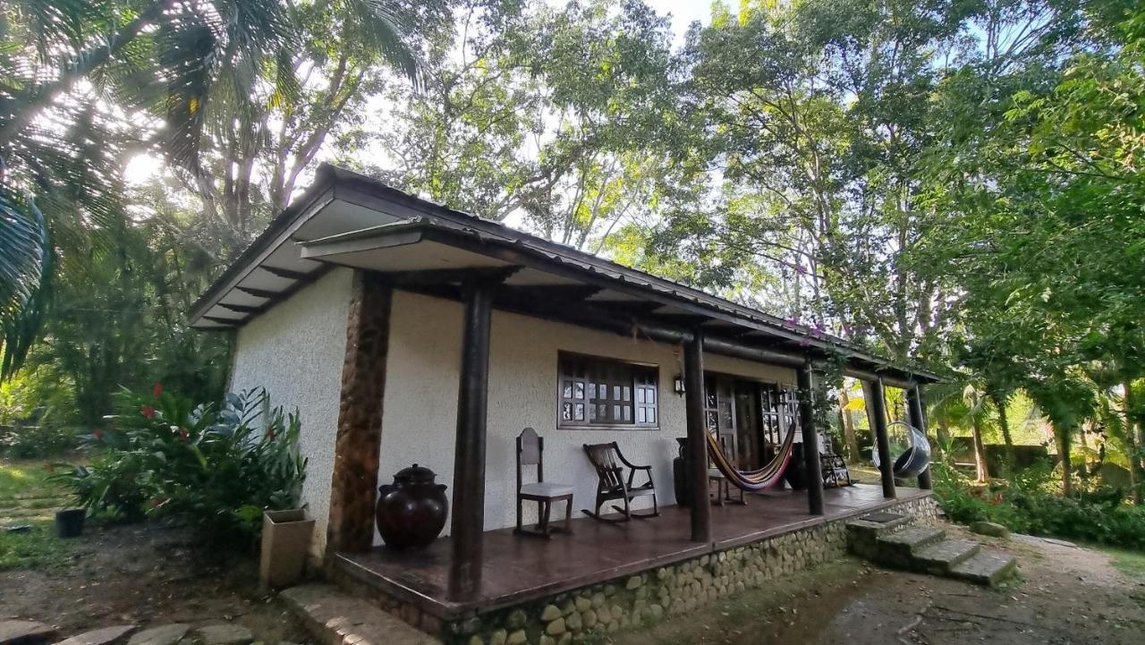 Plasencia Estate Omoa Exterior photo
